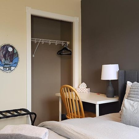 Tuscan Ridge Guesthouse Calgary West エクステリア 写真