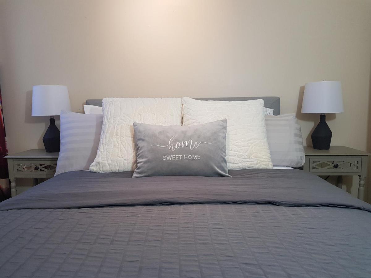 Tuscan Ridge Guesthouse Calgary West エクステリア 写真