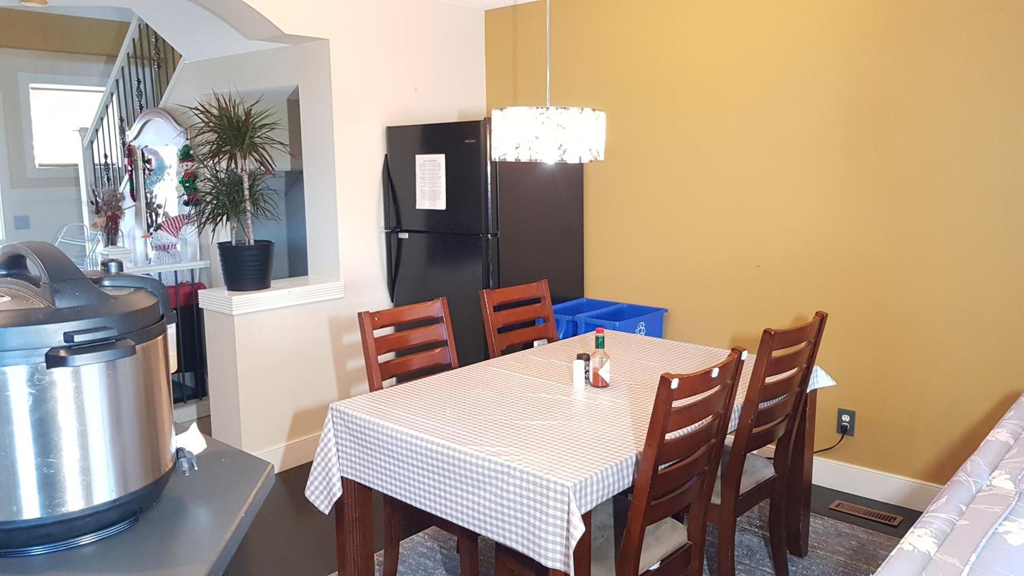 Tuscan Ridge Guesthouse Calgary West エクステリア 写真